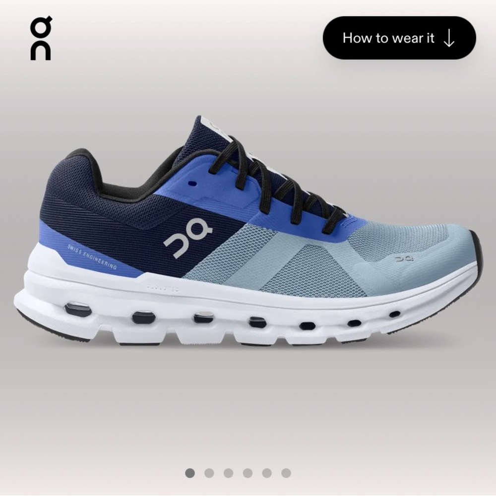 Womens On Cloud Cloudrunner. Size 9.5.